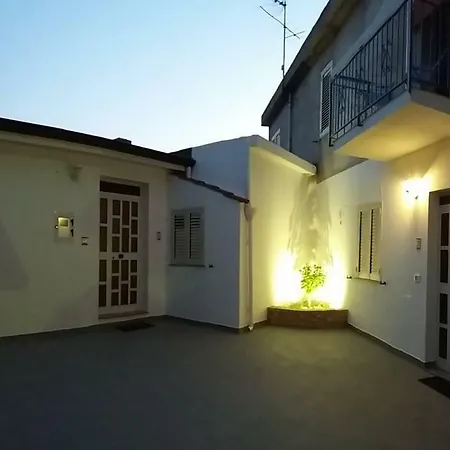 Le Terrazze Di Cica Bed & Breakfast *